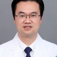 张烁